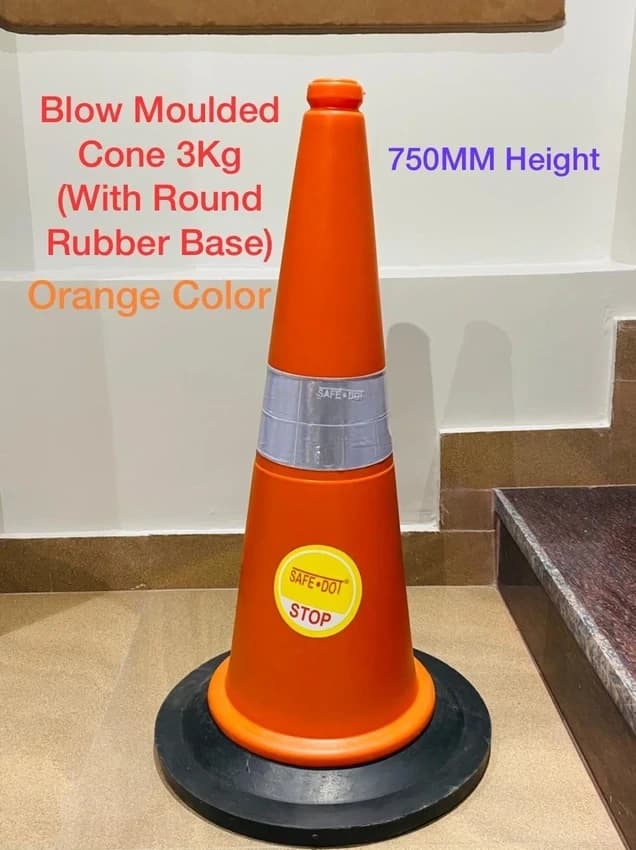Traffic Cone With Rubber Base