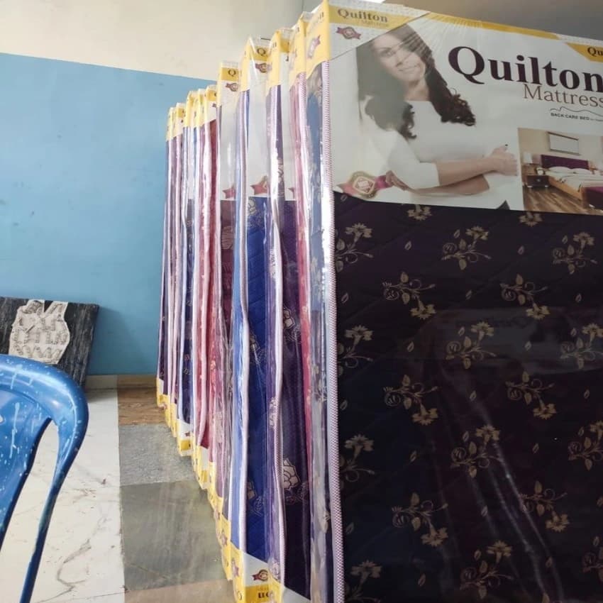 EPE Foam Mattress, Size: 6 x 2.5 ( L x W ) ft, 5 inch
