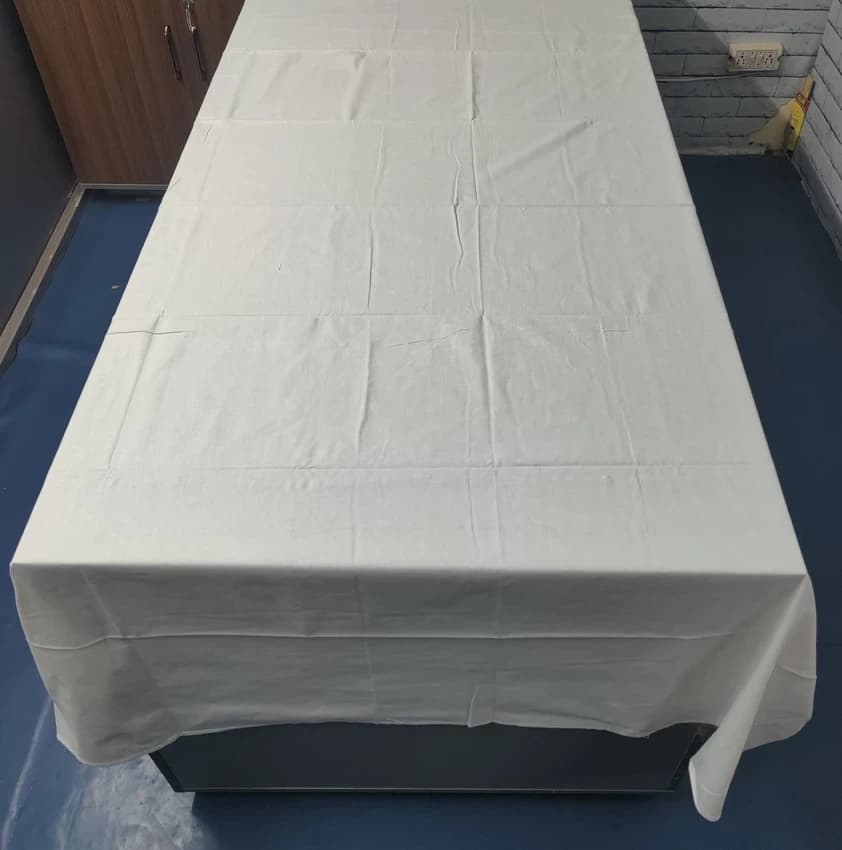 White Double Bed Sheets, 58 Inch * 90 Inch