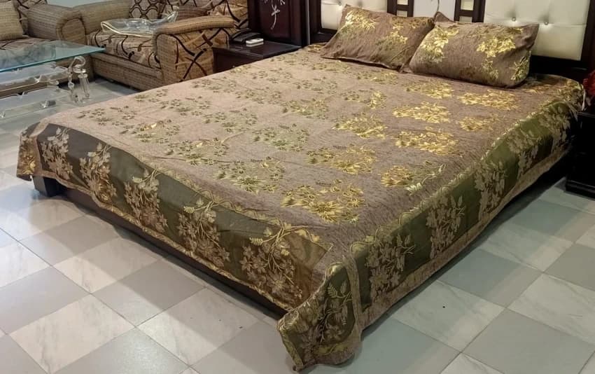 Velvet Double Bedsheet, For Home
