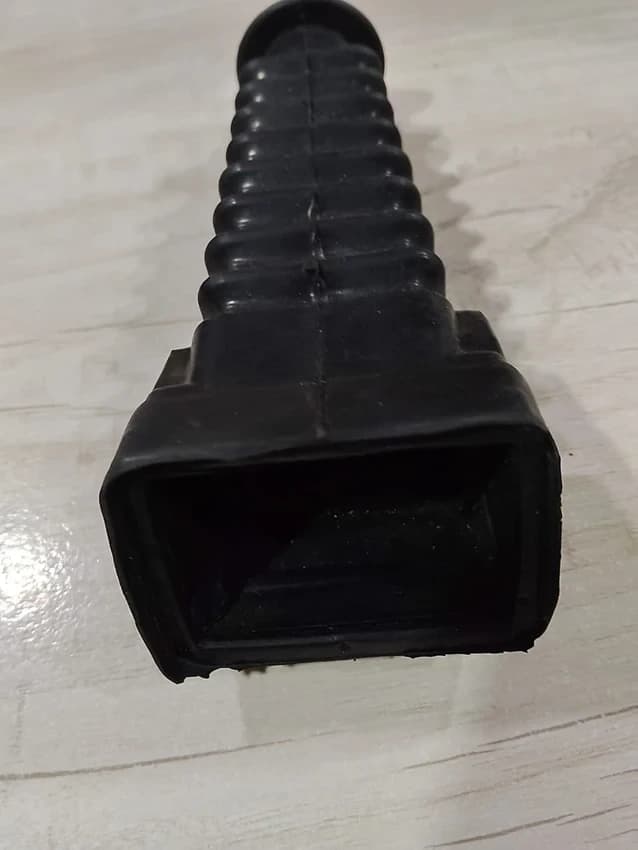 RUBBER CONNECTOR BOOT In New Delhi