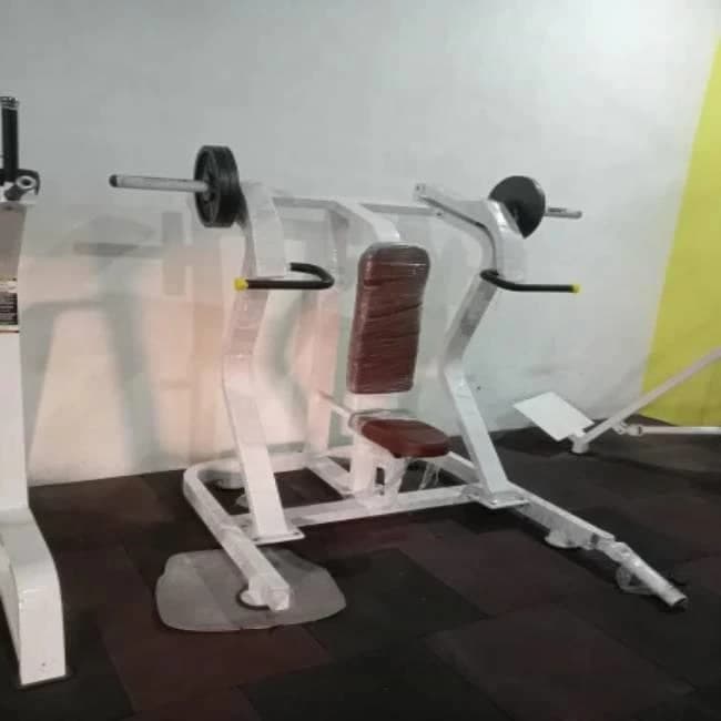 Chest Press Machine