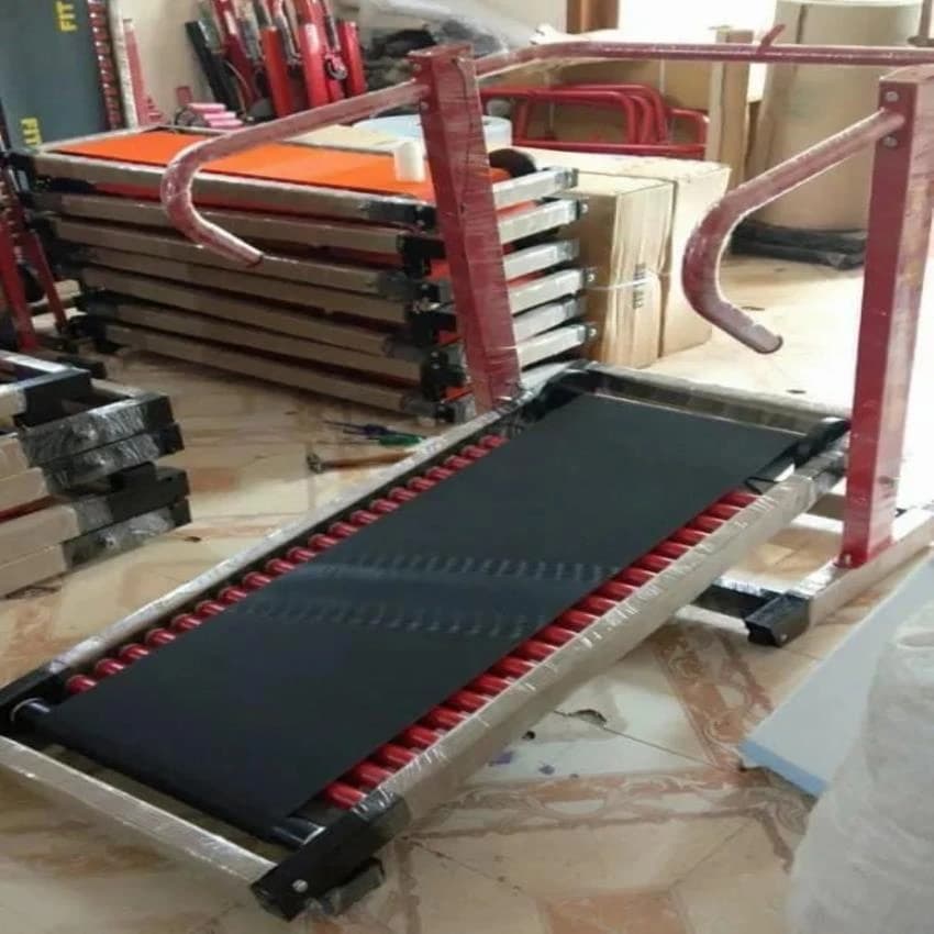 4 HP Manual Treadmill, 110 kg