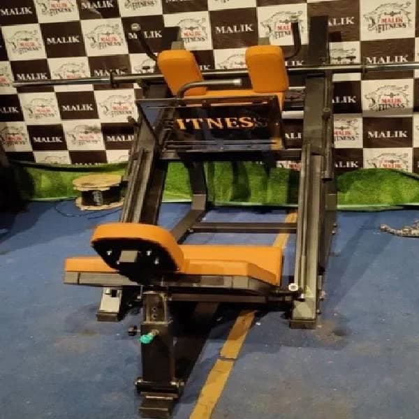 Hack Squat Leg Press Machine
