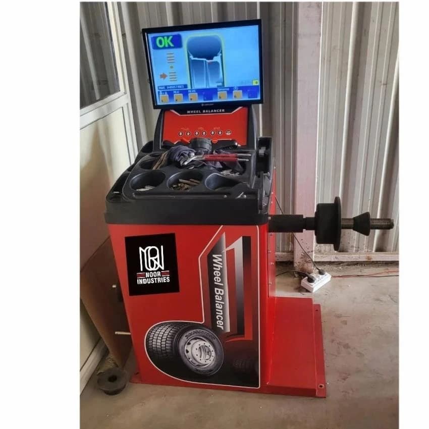 Video Graphic Wheel Balancing Machine