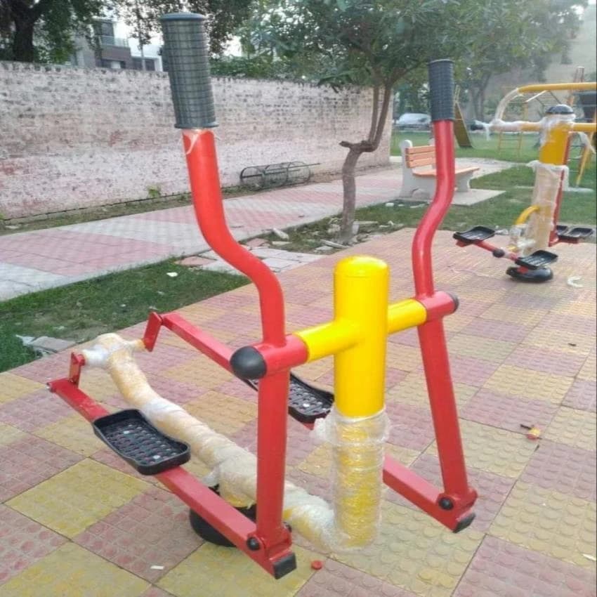 Outdoor Cross Trainer