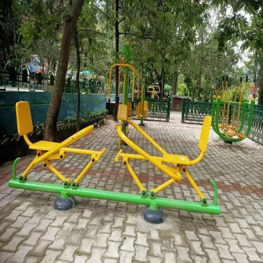 Yellow,Green Iron Double Rower Equipment, in Outdoor