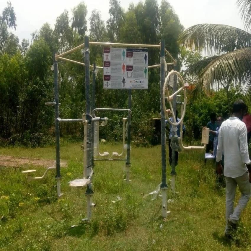 Iron Outdoor Gym Equipment Manufacturer
