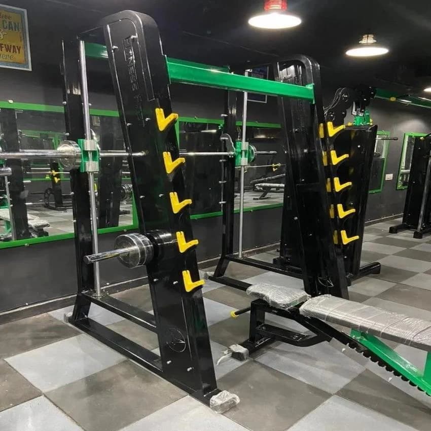 Monster Smith With Squat Machine Ssm021, For Gym, Muscles Targeted: Max