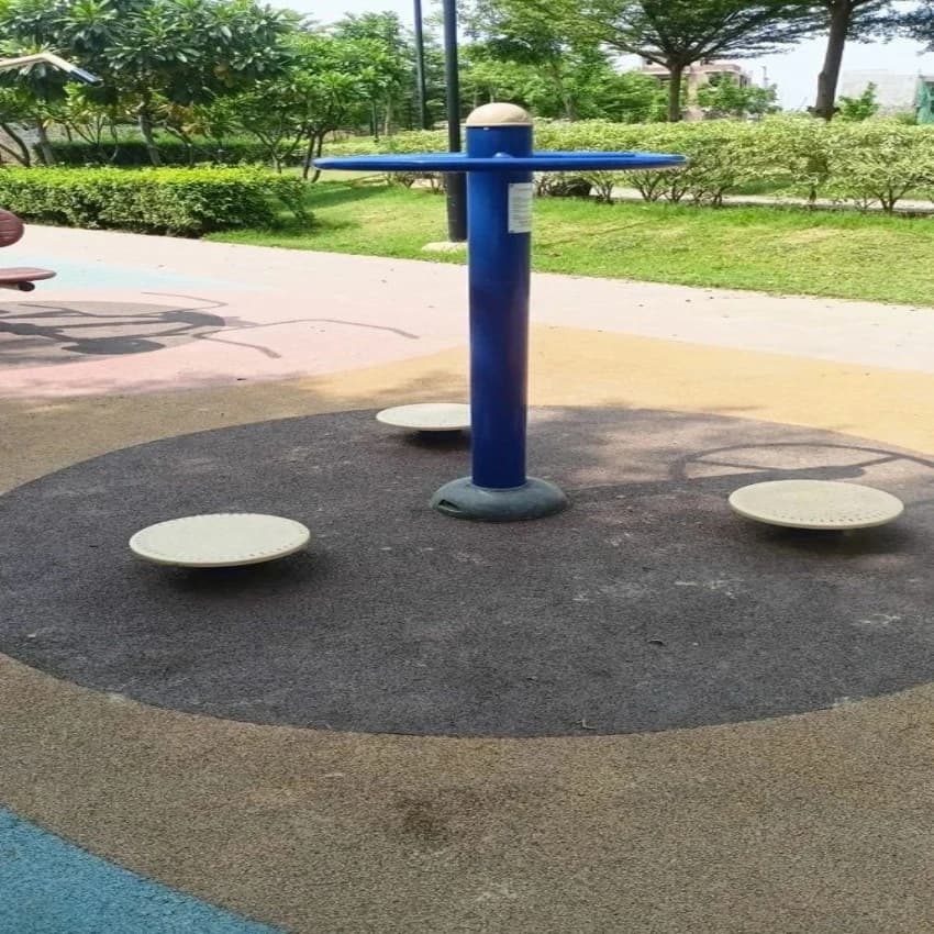 Triple Standing Twister
