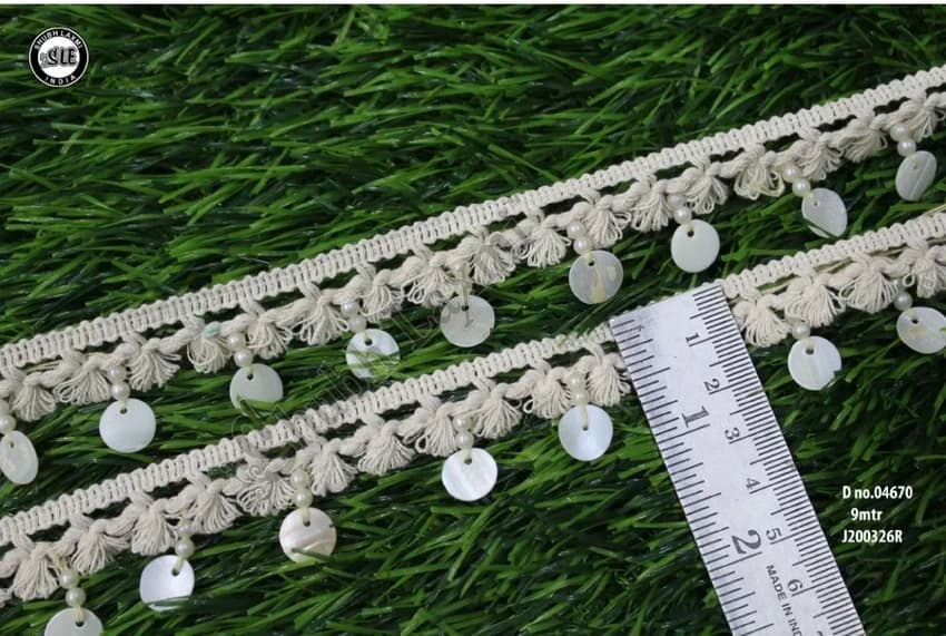 Off-white Cotton Trim Dupatta Latkan Lace, 25 mm (1 in)