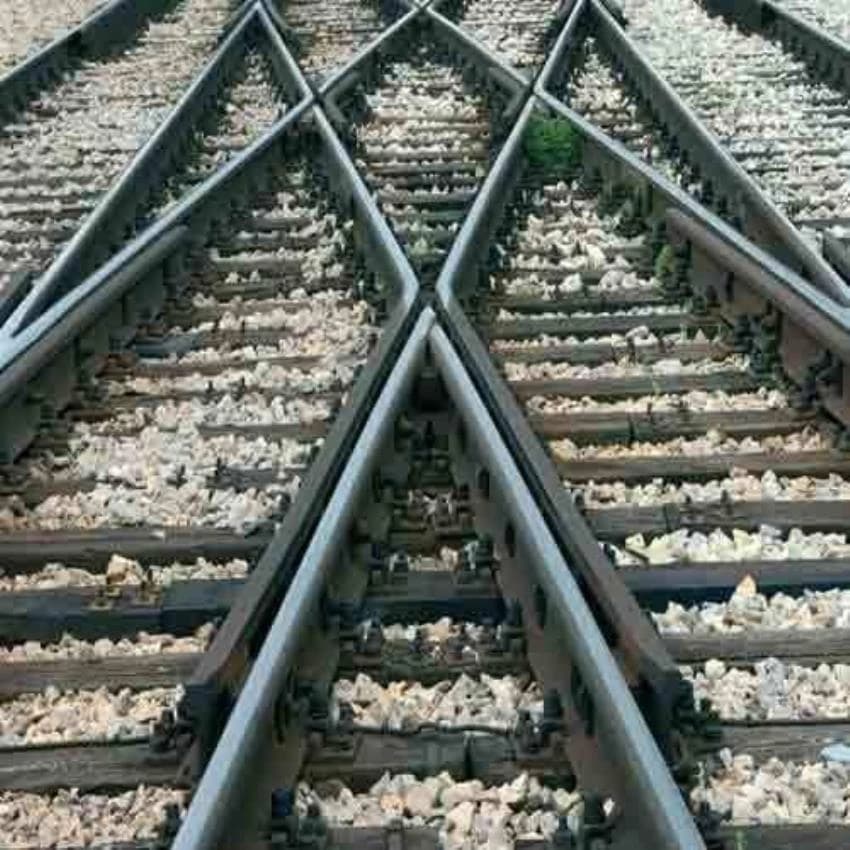 Strapped Rail Turnouts